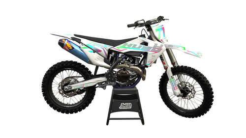 Equinox Graphics Kit